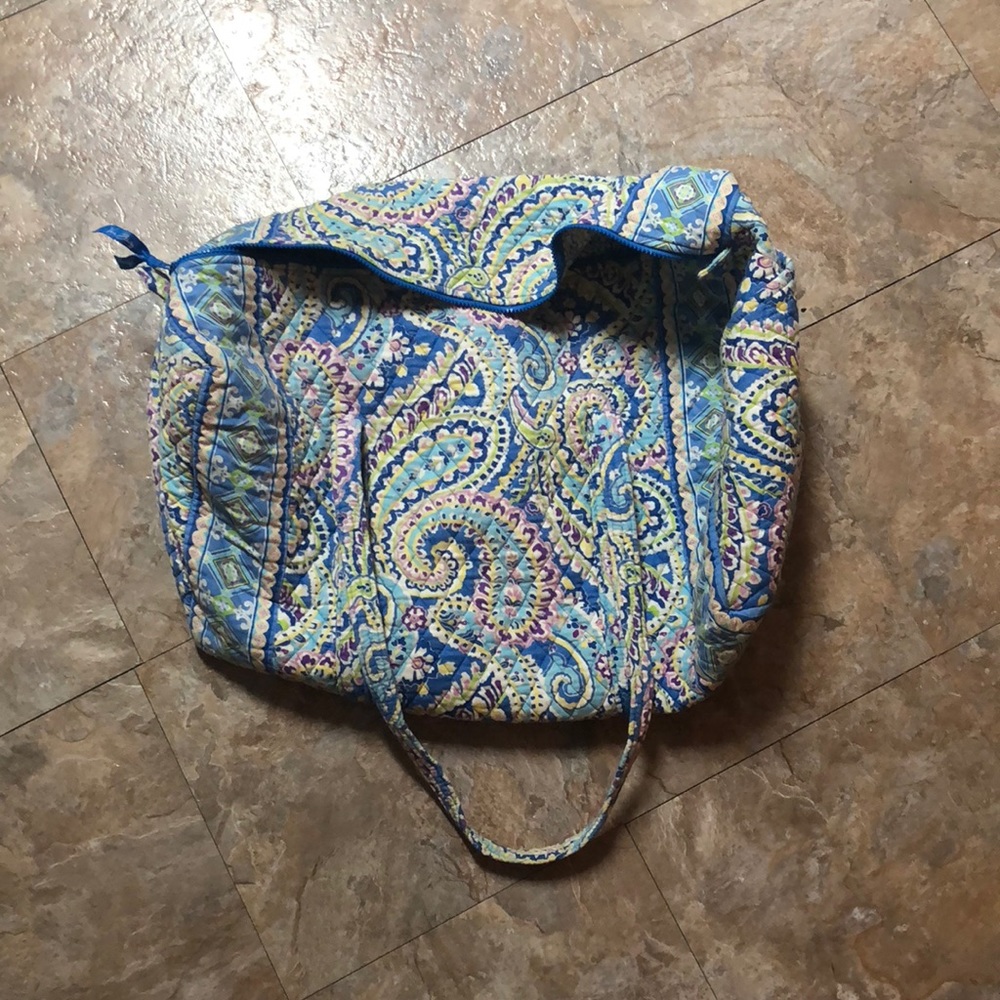 Vera Bradley travel bag